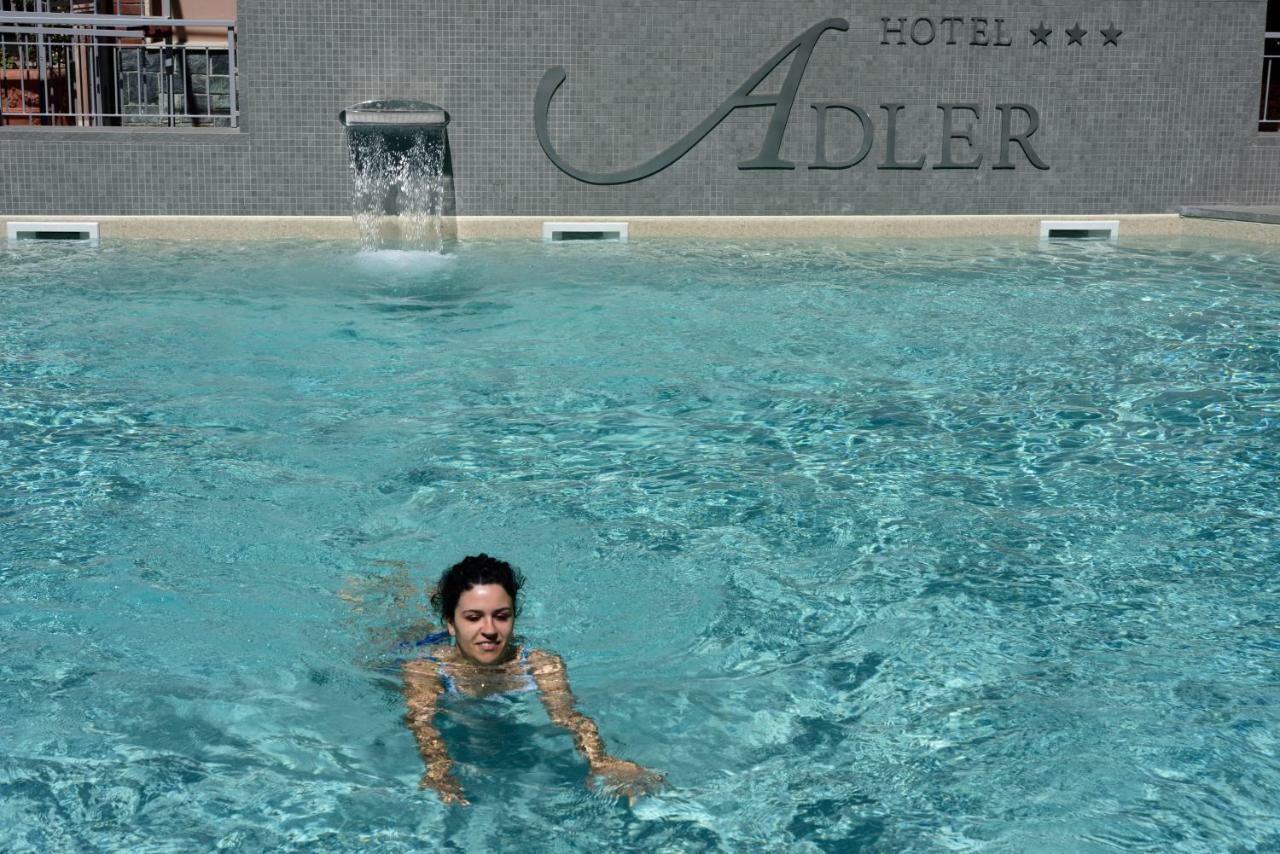 Hotel Adler Алассіо Екстер'єр фото